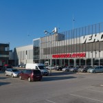 CAR CENTRE IN LAAGRI